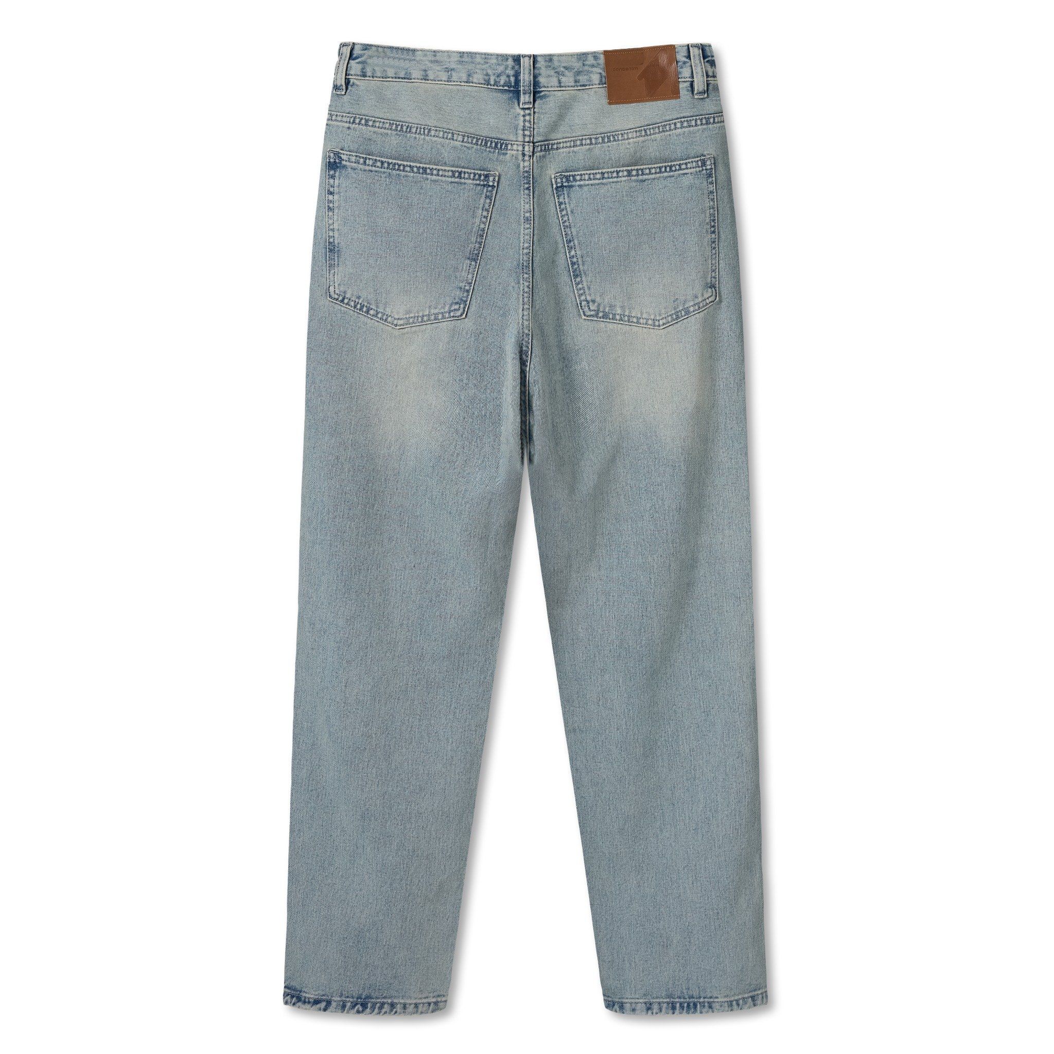 Quần jeans cạp cao